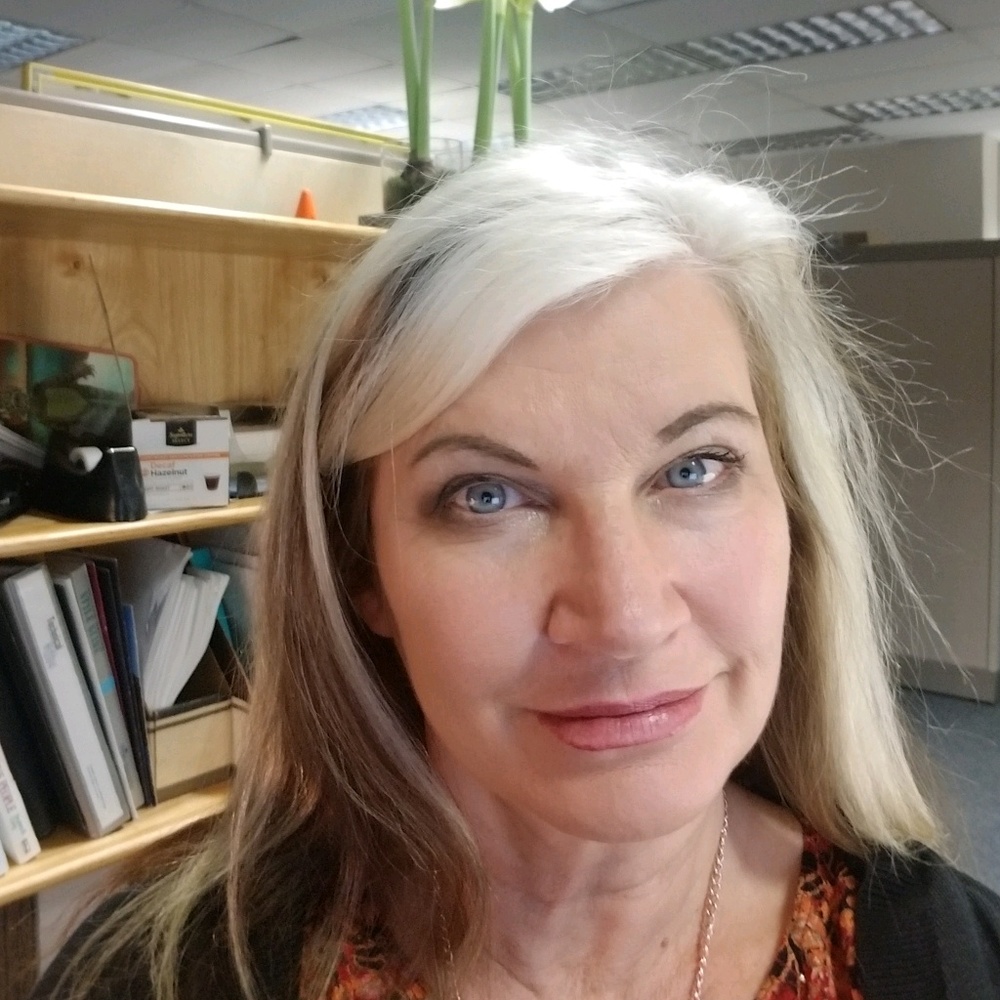 Meet your Posher, Michele